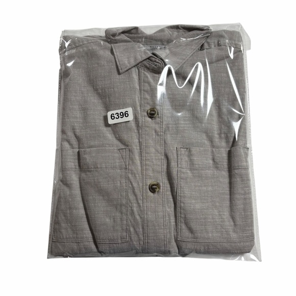 Mountain Hardwear | Women’s Button Front Shirt | Light Gray | Size M - Picture 15 of 15